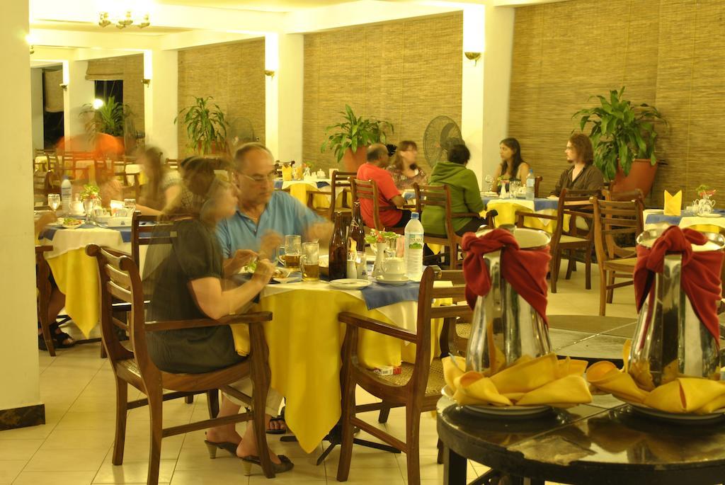 רטנאפורה Ratnaloka Tour Inns מראה חיצוני תמונה